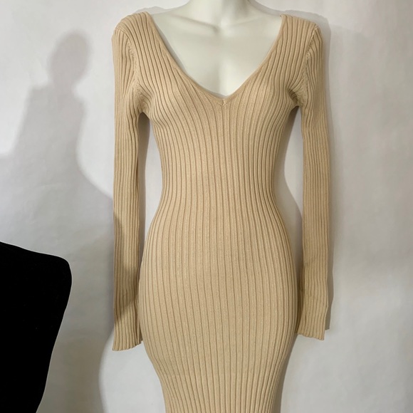 Soft Taupe Off The Shoulder Knit Midi Dress - Picture 5 of 8
